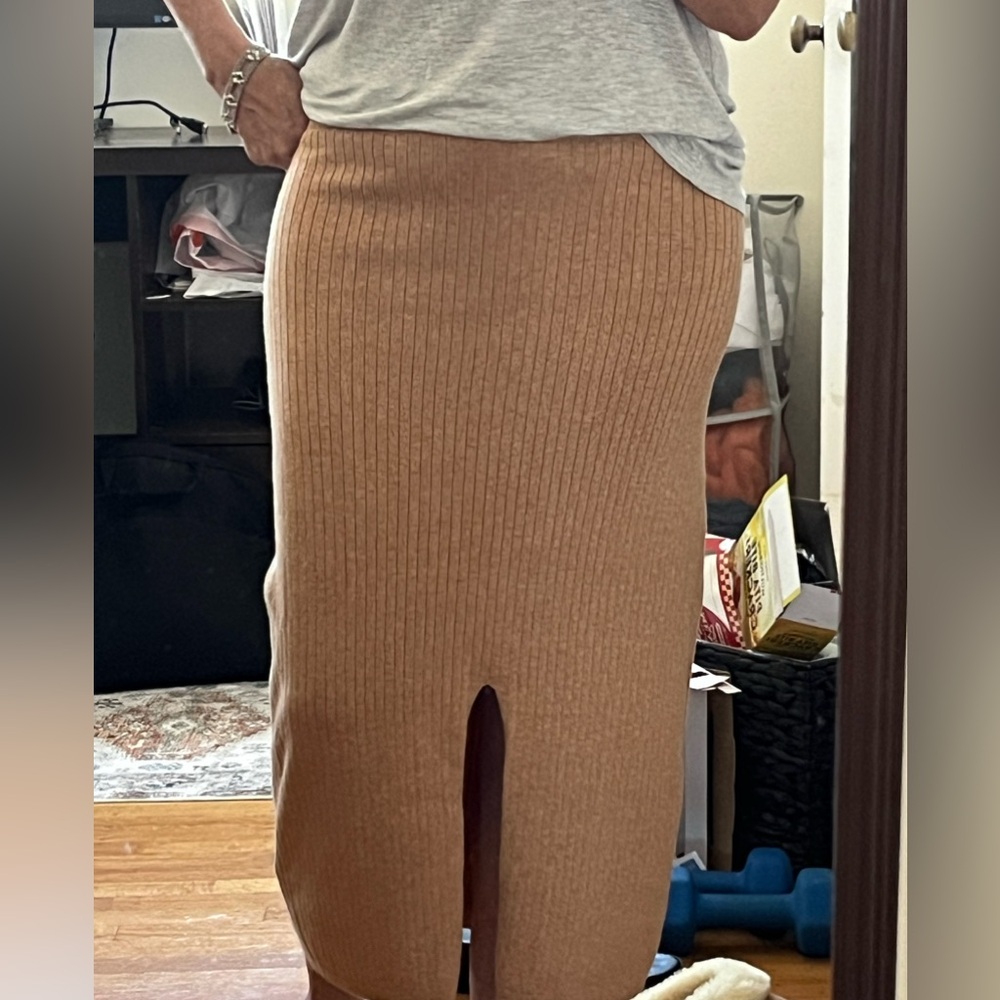 Free People knit skirt. L or M
